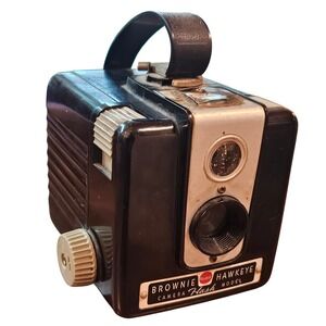 Vintage Kodak Brownie Hawkeye Flash Model Camera Collectible Photography